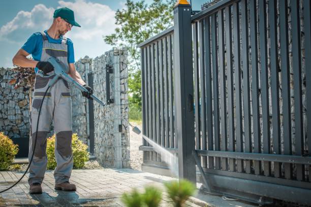 Best Oil Spill Cleanup  in Newstle, CA